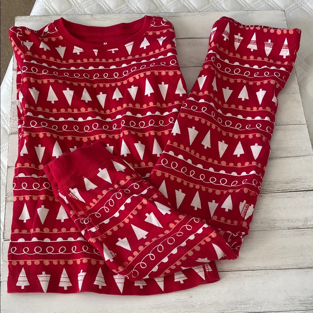 Primary Kids Holiday Pajamas